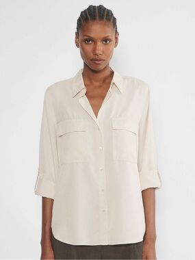 Aritzia Cream Collared Button-Front Shirt